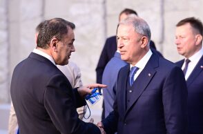 ΝΑΤΟ: Συνάντηση Παναγιωτόπουλου – Ακάρ στις Βρυξέλλες