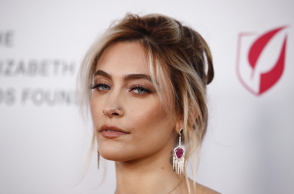 Πάρις Τζάκσον: Η κόρη του Μάικλ Τζάκσον είναι μοντέλο και μουσικός