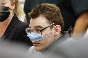 Οργή των συγγενών για το mass shooting στο Παρκλαντ που δεν τιμωρήθηκε με θάνατο