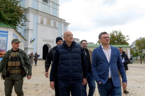 Σε καταφύγιο στο Κίεβο ο Νίκος Δένδιας - Ήχησαν σειρήνες