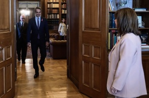 Μητσοτάκης: Θα συνεχίσουμε να στηρίζουμε νοικοκυριά και επιχειρήσεις