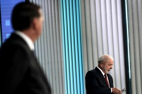 «Ψεύτη, ληστή, ανισόρροπε», «παίρνεις viagra»: Ρεσιτάλ χυδαιότητας στο ντιμπέιτ Μπολσονάρου - Λούλα