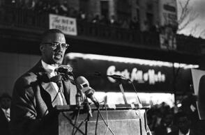 Αποζημίωση 40 εκατ. δολαρίων ζητά ο άνδρας που έμεινε άδικα 20 χρόνια στη φυλακή για τον φόνο του Μάλκολμ Χ