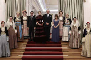 Η δεξίωση της ΠτΔ στο βασιλικό ζεύγος της Ολλανδίας