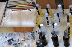 Επιχείρηση της ΕΛΑΣ σε αποθήκη στο ΕΜΠ: Βρέθηκαν μολότοφ και στειλιάρια