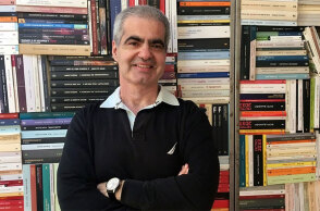 Βασίλης Παπαθεοδώρου