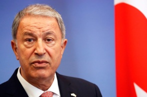 Ο Ακάρ δηλώνει ανοιχτός σε διάλογο, αλλά «μάταια εξοπλίζεται η Ελλάδα»