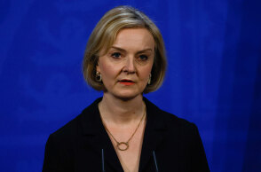 Η Λιζ Τρας πλήρωσε με δανεικά τον λογαριασμό σε εστιατόριο του Λονδίνου