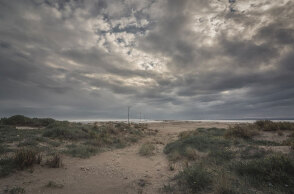 Με νεφώσεις και λιγότερες βροχές ο καιρός σήμερα Δευτέρα (7/11)