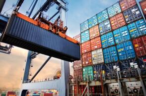 - Αρνητικό ρεκόρ στο εμπορικό έλλειμμα