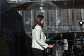 Κομβικός ο ρόλος της Νίκης Κεραμέως στην εξωστρέφεια των ελληνικών ΑΕΙ που έφερε τις συνεργασίες με τα αμερικανικά Πανεπιστήμια, σύμφωνα με τον Άκη Σκέρτσο