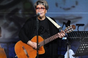 Σαν σήμερα το 1952 γεννήθηκε η Δήμητρα Γαλάνη