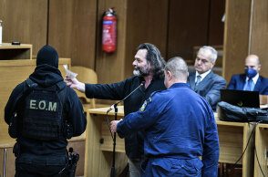 Ο Γιάννης Λαγός προκάλεσε νέα ένταση στη δίκη της Χρυσής Αυγής