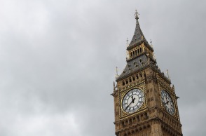 Ήχησε ξανά η καμπάνα του Big Ben στο Λονδίνο (βίντεο)