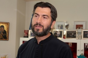 Τι «είδε» φυσιογνωμιστής στον π. Αντώνιο της Κιβωτού (βίντεο)