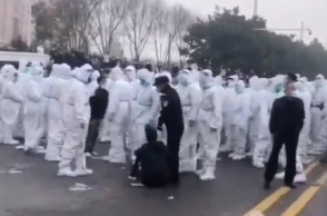 Επεισόδια στο μεγαλύτερο εργοστάσιο παραγωγής iPhone στην Κίνα