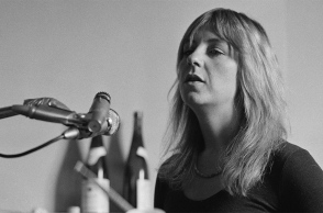 Κριστίν ΜακΒι