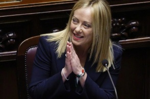 Η Μελόνι εξυμνεί το ελληνικό «μεράκι»