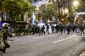 Ένταση στο κέντρο της Αθήνας στην πορεία για τον 16χρονο Ρομά