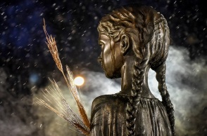 Η ΕΕ αναγνώρισε ως γενοκτονία τον μεγάλο λιμό στην Ουκρανία επί σοβιετικής εποχής