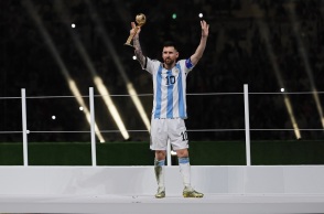 Λιονέλ Μέσι: Η αντίδραση ενός μιρκού θαυμαστή όταν του έφεραν το δώρο του