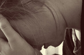 11.476 καταγγελίες για ενδοοικογενειακή βία στην Ελλάδα το 2022