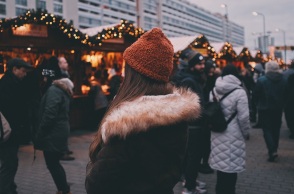 ΕΚΤ: Αυξήσεις μισθών που θα ακυρώσουν εν μέρει τον πληθωρισμό