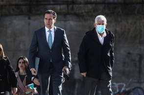 Πέτρος Φιλιππίδης