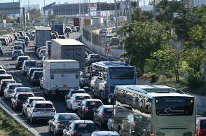 Κίνηση στους δρόμους της Αθήνας