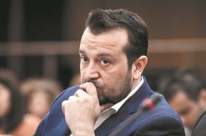 Νίκος Παππάς: Μήνυση στη γραμματέα Καλογρίτσα