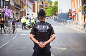 Βρετανία: Εξαφανίστηκαν 200 ασυνόδευτοι ανήλικοι μετανάστες από κέντρα φιλοξενίας