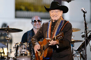 Ο Γουίλι Νέλσον επί σκηνής