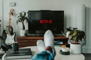 Netflix: Μέτρα για να μπει τέλος στο password sharing