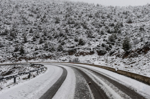 Χιονισμένος δρόμος