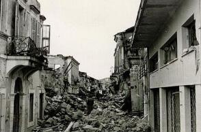 ΕΙΔΙΚΟ ΘΕΜΑ: Όταν η Ρόδος ισοπεδώθηκε από τον σεισμό	