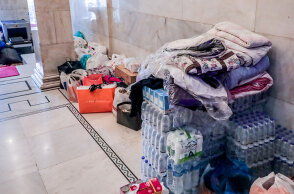 Ανθρωπιστική βοήθεια για τους σεισμοπαθείς σε Τουρκία και Συρία συγκεντρώνεται στο Δημαρχείο της Αθήνας