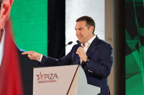 Ο Αλέξης Τσίπρας σε ομιλία του στην Καρδίτσα