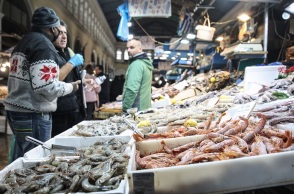 «Καλάθι του Νοικοκυριού» στην Βαρβάκειο - Κεντρική Ιχθυαγορά Αθηνών: Ξεκινάει για τη Σαρακοστή