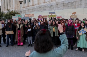 ΠΡΟΒΑ ΤΗΣ ΑΝΟΙΚΤΗΣ ΟΡΧΗΣΤΡΑΣ ΓΙΑ ΤΗΝ ΗΜΕΡΑ ΤΗΣ ΓΥΝΑΙΚΑΣ ΠΡΙΝ ΤΟ ΣΥΛΛΑΛΗΤΗΡΙΟ (ΒΑΣΙΛΗΣ ΡΕΜΠΑΠΗΣ / EUROKINISSI)