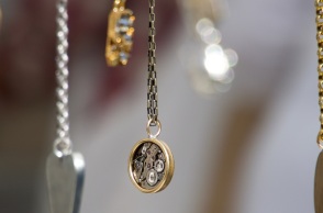 Πάτρα: Εξιχνιάστηκε κλοπή κοσμημάτων αξίας 1,2 εκατ. ευρώ