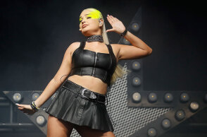 Η Κιμ Πέτρας επί σκηνής