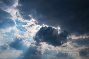 Με συννεφιές ο καιρός σήμερα Τρίτη (7/3)