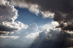 Νεφώσεις κατά τόπους έχει ο καιρός σήμερα Πέμπτη (9/3)