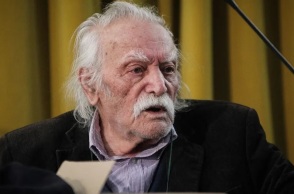 Σύζυγος Μανώλη Γλέζου προς ΓΣΕΕ: Ζητήστε συγγνώμη από την κοπέλα που εκθέσατε