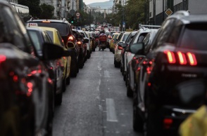 Κίνηση τώρα: Μποτιλιάρισμα σε Κηφισό, Κηφισίας και Αλεξάνδρας