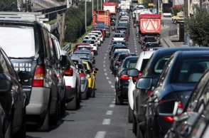 Κίνηση στους δρόμους της Αθήνας