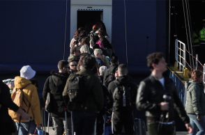 Επιβάτες πλοίου