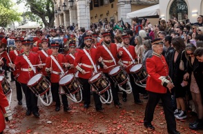 Κέρκυρα - Πάσχα 2023: Το έθιμο των Μπότηδων