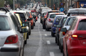 Κίνηση στους δρόμους της Αθήνας