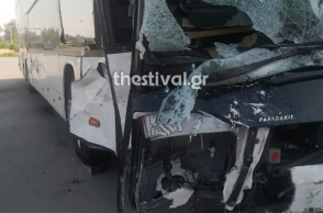 Το λεωφορείο των ΚΤΕΛ που ενεπλάκη σε θανατηφόρο τροχαίο στον Πλαταμώνα